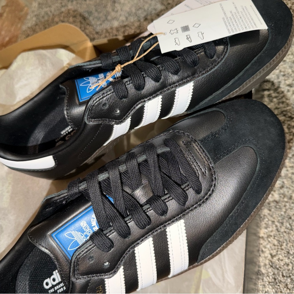 NEW NWB 9.5 adidas Samba Black and White Women's Sneakers shoes - Picture 8 of 9